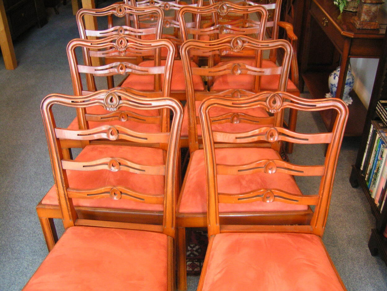 artikelnr 1602930 10 Stoelen van Taxus van de Heldense Exclusive in Nieuwstaat!
